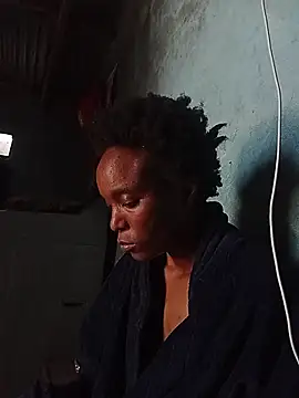 Beverlygurlx6's Live XXX Chat