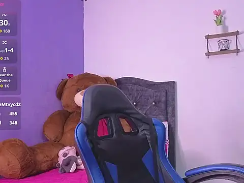 BadKittyyn Live XXX chat