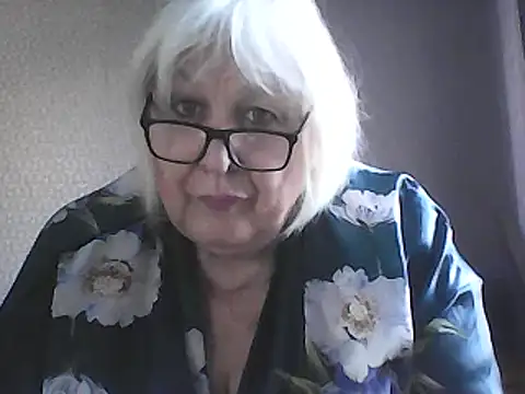 Alexia64231 Adlı Modelin Web Kamerası Şovu