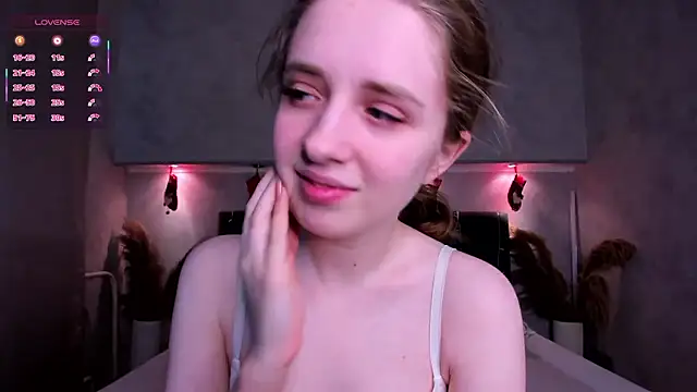 Camilla_Kelly Live XXX-Chat