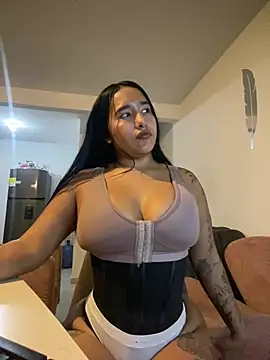 Chatroom XXX en direct de mis-violetha