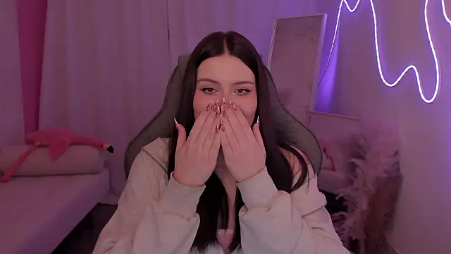 CoraMielのライブXXXチャット