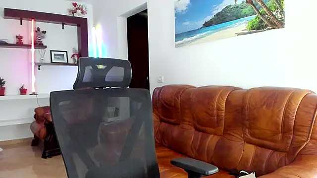 دردشة HeavenAva الجنسية المباشرة