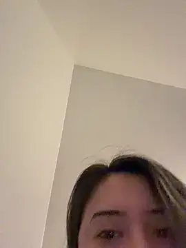 sexyymamiloveのライブXXXチャット