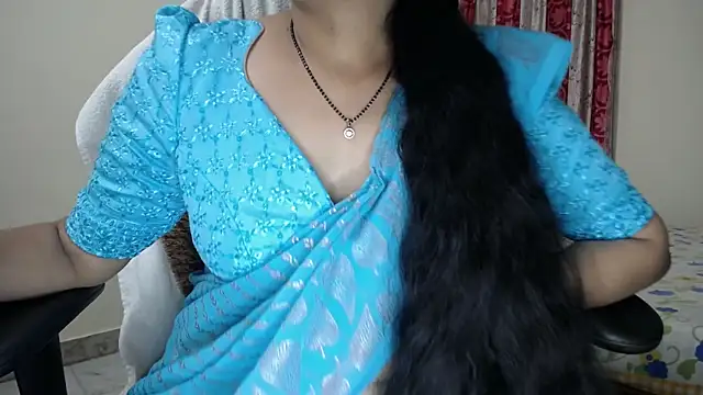 Sexy_HouseWifee: απευθείας συνομιλία ΧΧΧ