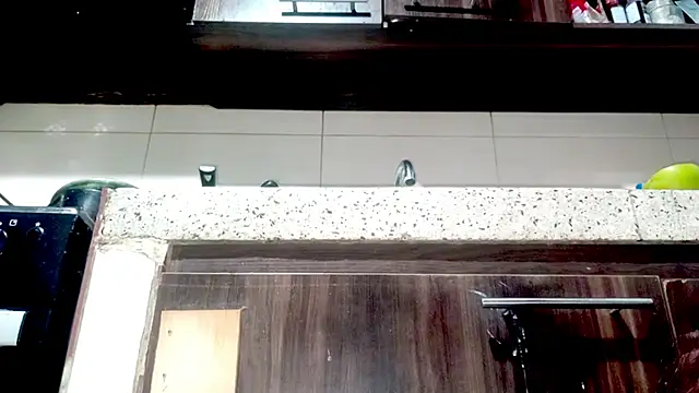 Chat XXX en directo de PetiteIvoryQueen19