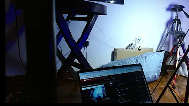 AnagilBDSM Show in webcam