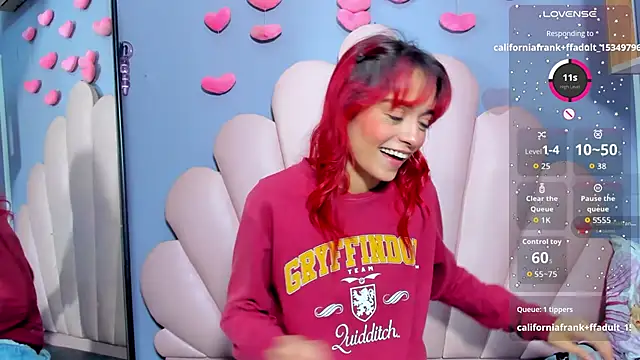 luci_miller's Webcam Show