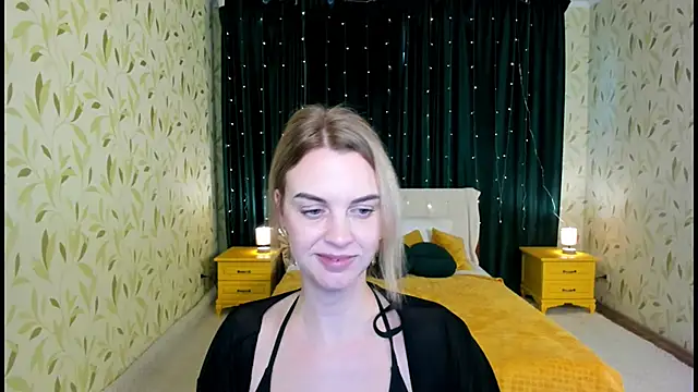 Онлайн чат XXX LunaFlinn