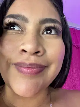 Pokazy przed kamerką – LunaaRosse