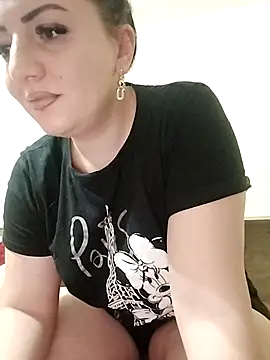 Sweetredvelvet Adlı Modelin Canlı XXX Sohbeti