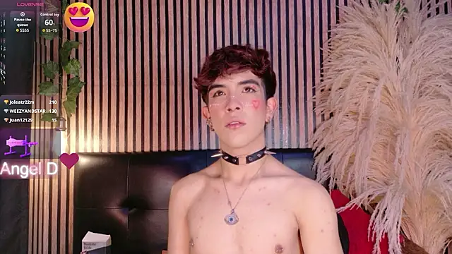 Angeldust19 Chat XXX in diretta