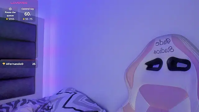 Chat XXX en directo de Molly_meow_js