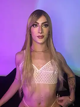 Alana_StoneのライブXXXチャット