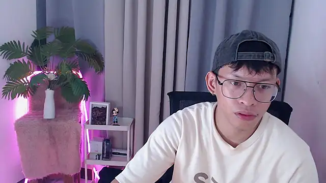 عرض كام pinkcock_froi2305