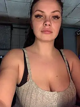 Sweeeeet_Candy's Live XXX Chat