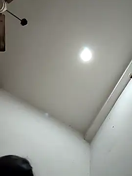 Komal0099 webkamerás műsora