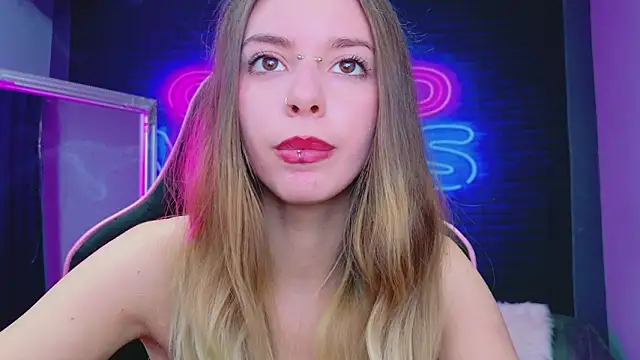 دردشة CoraVex الجنسية المباشرة