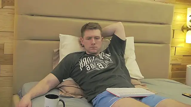 EthanPinkman Live XXX Chat