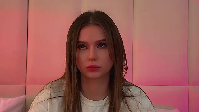 DianaVert's Live XXX Chat