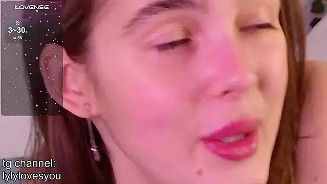 Онлайн чат XXX lylylovesyou