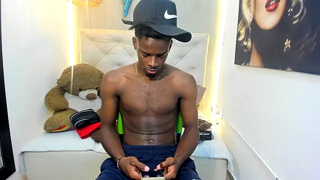 royce_ebony Live XXX Chat