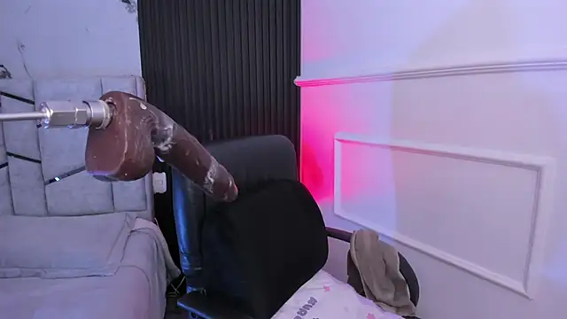 Онлайн чат XXX daniiphoeniixx