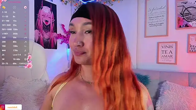 Chat XXX en directo de NamiDoll