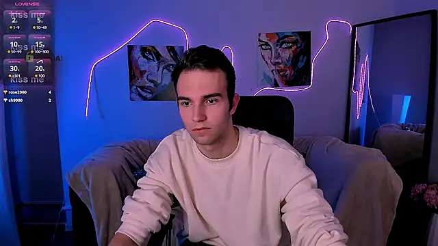 Онлайн чат XXX astren_villo