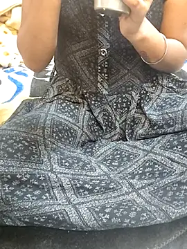 Chat XXX en directo de Kalpanasexbaby143