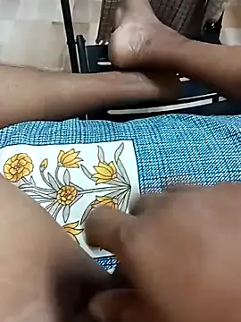 Indianshine: απευθείας συνομιλία ΧΧΧ