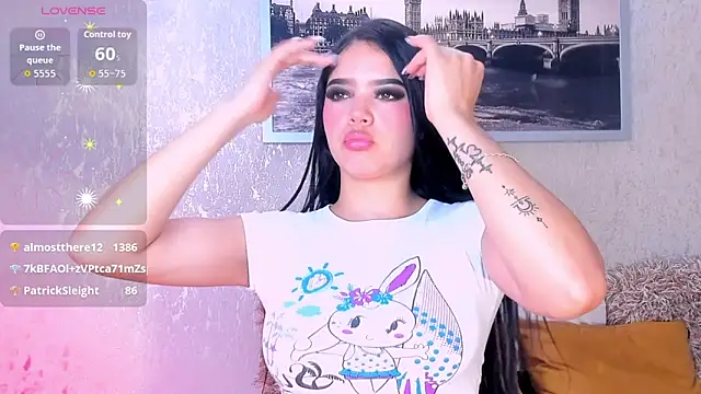 Luxury_Woman Chat XXX in diretta