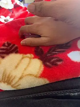 indianshycouple's Live XXX Chat