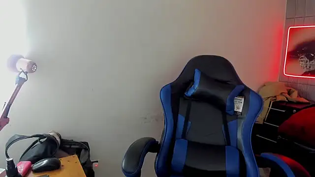 honeyluxe_ Live XXX-chat