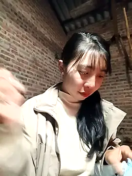 emaame68 Adlı Modelin Web Kamerası Şovu