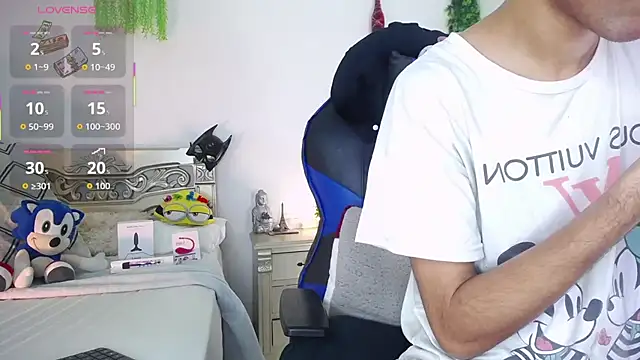 Chatroom XXX en direct de huge_armound