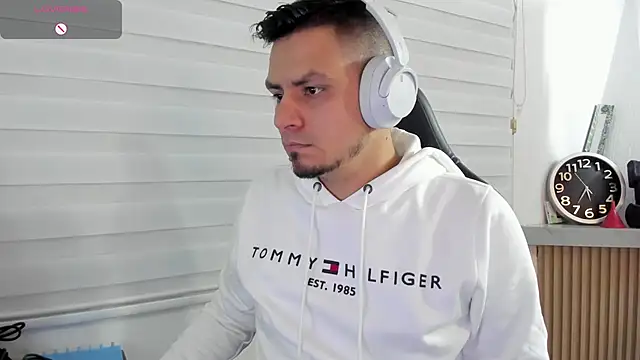 Chatroom XXX en direct de Rick_Adams