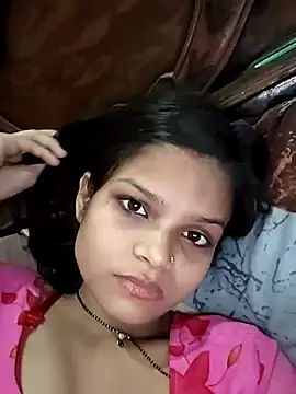 Pokazy przed kamerką – Komal0099