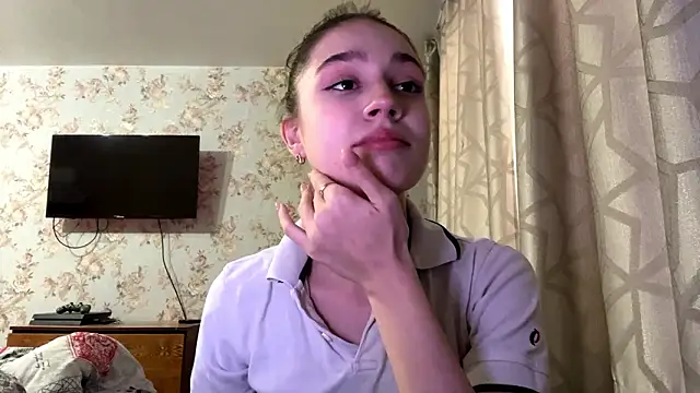 PagedLard Adlı Modelin Canlı XXX Sohbeti