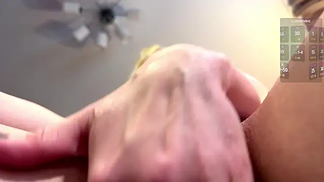 Chat XXX en directo de GlaydsLeveto