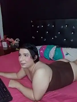 Kaissydoll Chat XXX live