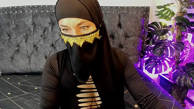 Latifa_aliのライブXXXチャット