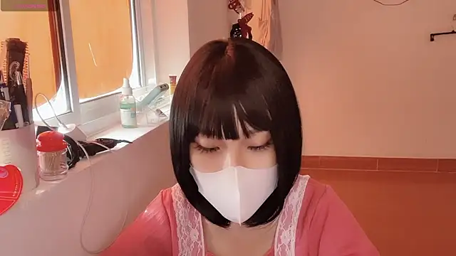 Tieu-May 即時 XXX 聊天