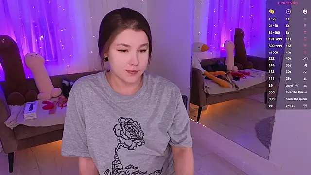 Mira_Falls Live XXX-chat