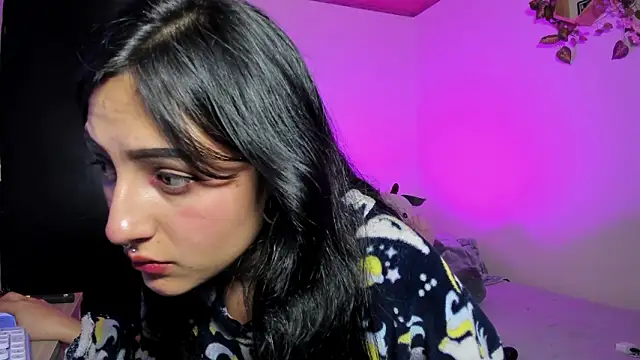 دردشة miku_st الجنسية المباشرة