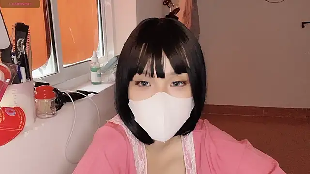 Tieu-May's Live XXX Chat