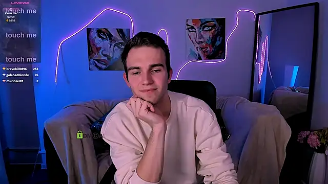 Živý XXX chat astren_villo