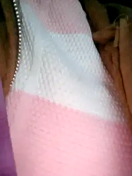 Dianna68 Pertunjukan Webcam