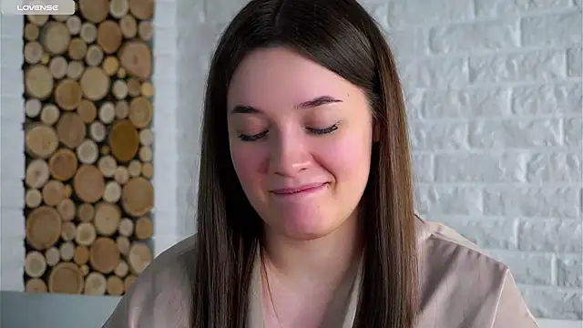 LowOncoming – Naživo XXX chat