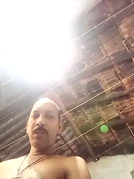 Chat +18 de Abhikery ao vivo